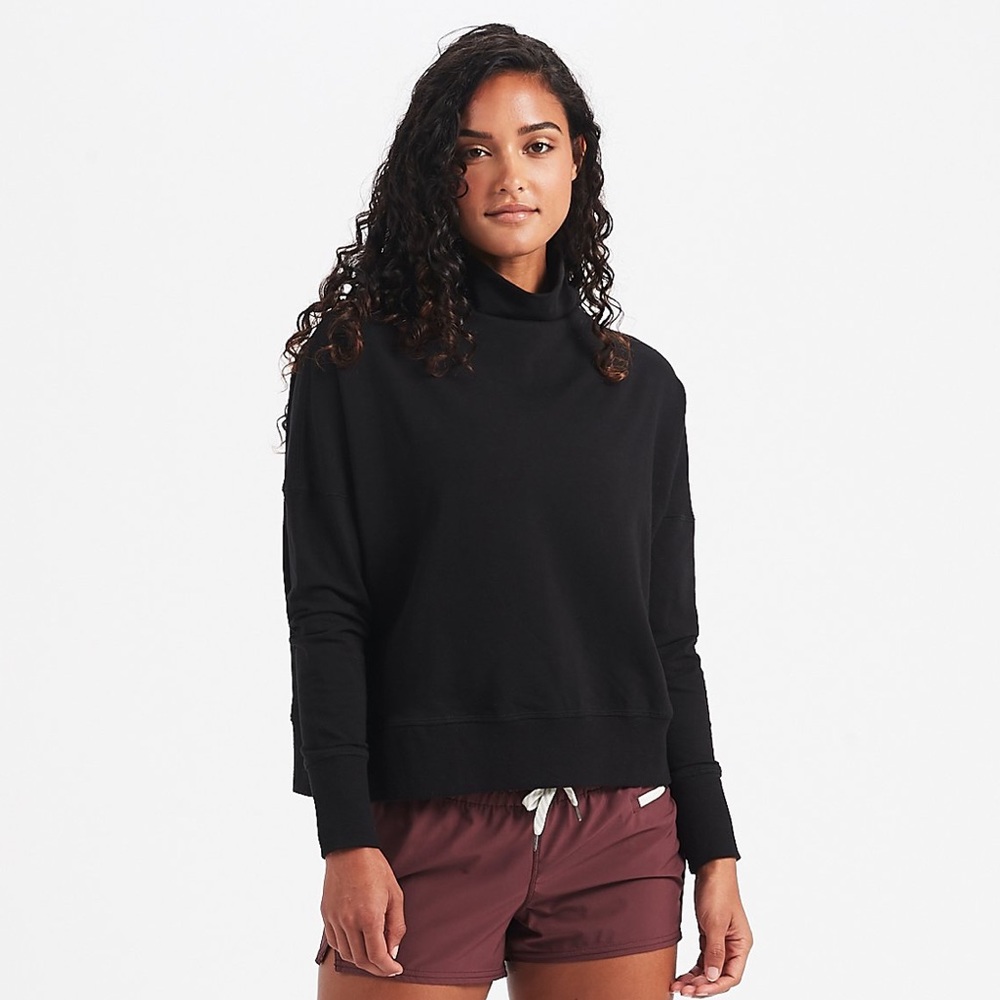 NWOT Cleo sweatshirt by Vuori